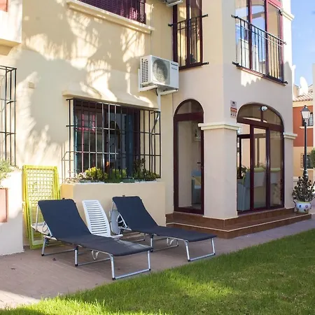 Апартаменти Apartamento Salino