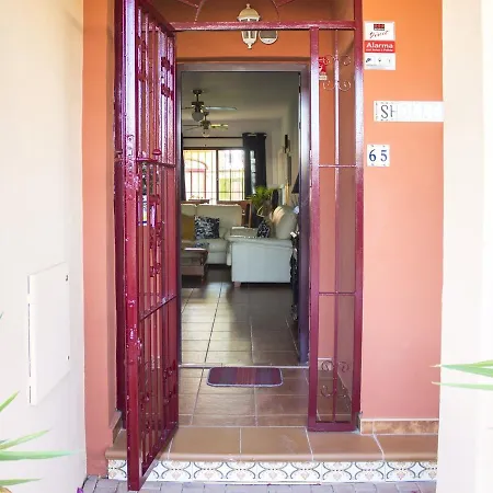 Апартаменти Apartamento Salino